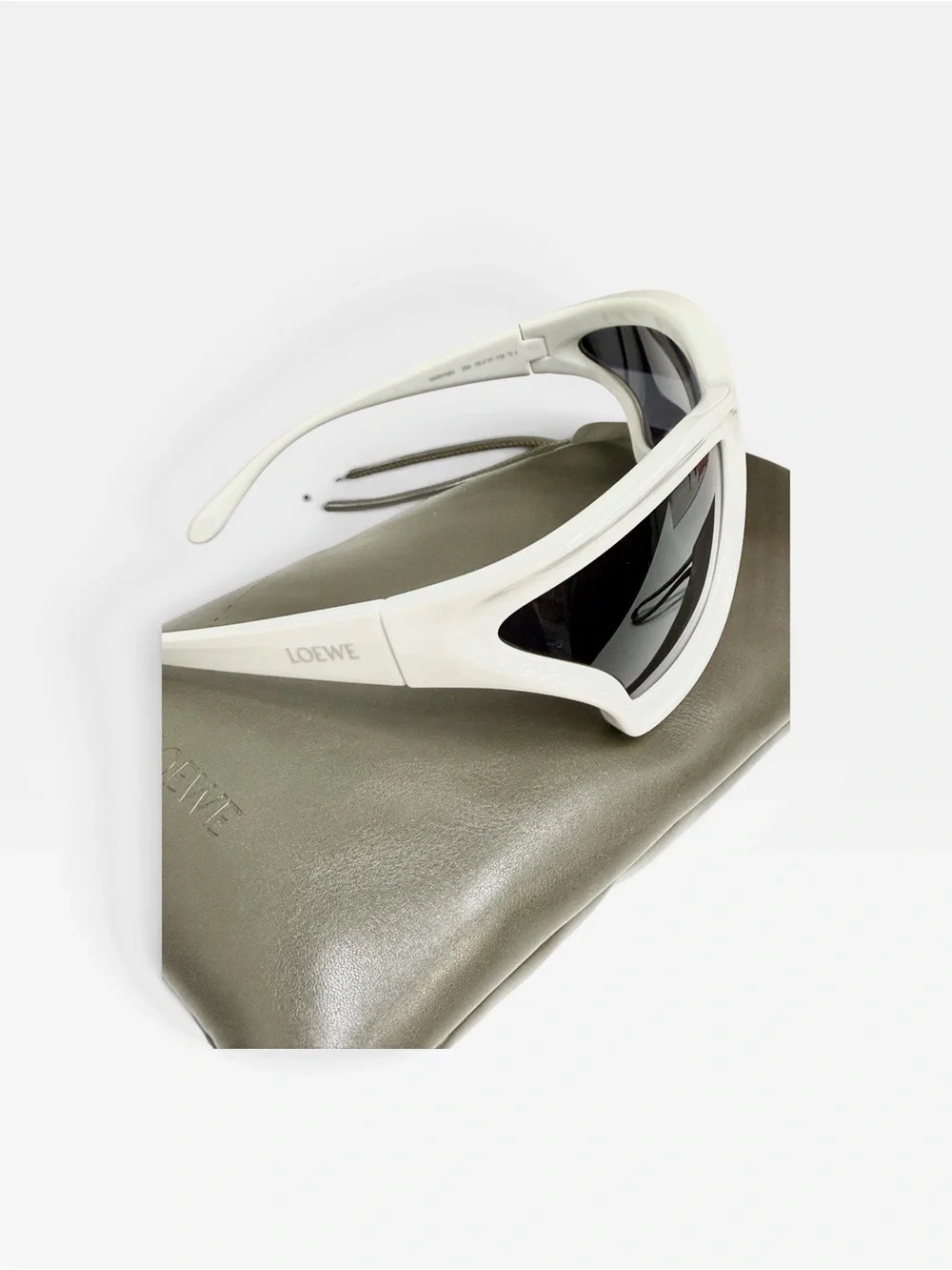 Loewe Arch Mask Sunglasses in White (Model LW40143U 25A)
